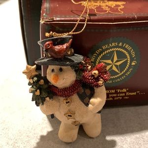 Boyd’s Bear Folkstone Collection ornament“Jingles with Tree”